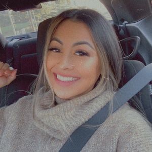 Meet your Posher, Leanne